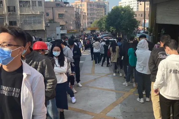 Wearing masks when going out should become the norm